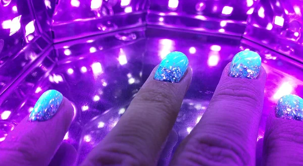 Cuidado Uñas Concepto Manicura Primer Plano Nuevo Esmalte Uñas Las — Foto de Stock