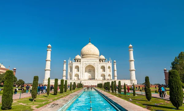 Taj Mahal, najsłynniejszy pomnik w Indiach. Agra - Uttar Pradesh — Zdjęcie stockowe