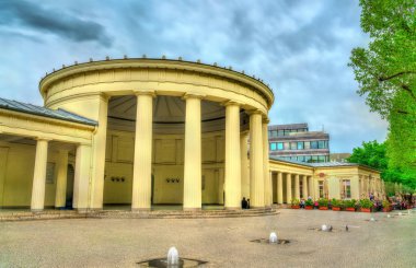 Elisenbrunnen, Almanya'nın Aachen kentinde bir klasik bina