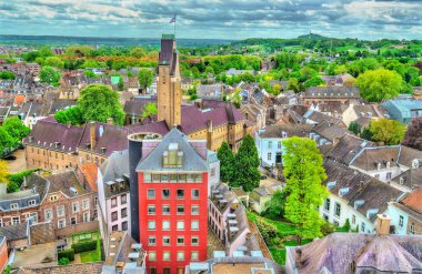 Maastricht, Hollanda eski şehrin havadan görünümü