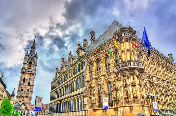 Radnice a zvonice v Gentu, Belgie — Stock fotografie