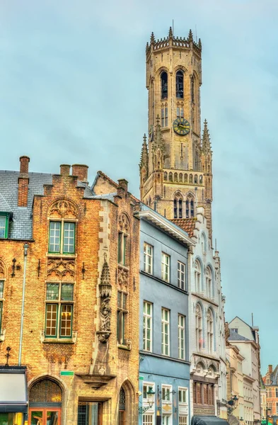 벨기에 에 있는 중세의 종탑 인 브 루주 의 벨 치 — 스톡 사진