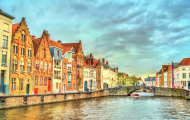 Bruges, Belçika'daki geleneksel evleri