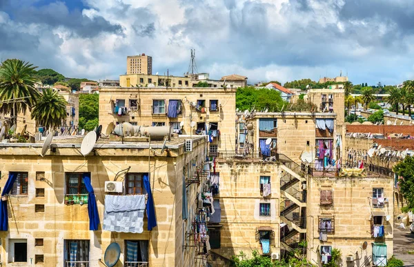 Typische woonwijk architectuur in Algiers, Algerije — Stockfoto