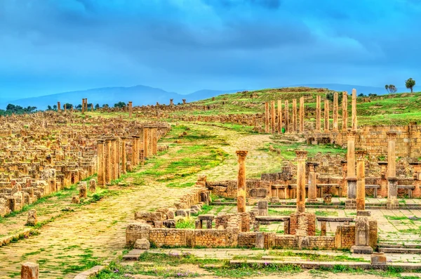 Timgad, Ruinen einer römisch-berberischen Stadt in Algerien. — Stockfoto