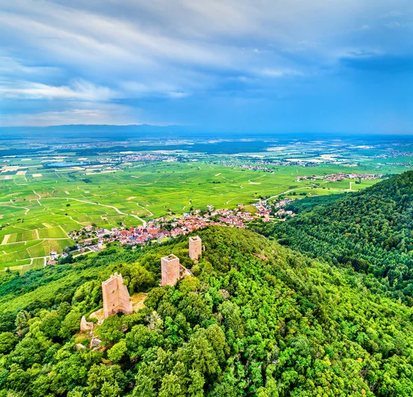 The Three Castles of Eguisheim or Husseren-les-Chateaux in the Haut-Rhin department of France — Stock Photo, Image