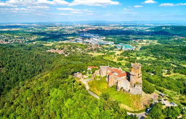 Chateau de Tournoel, Fransa'nın Puy de Dome bölümünde bir kale