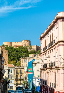 Oran, Cezayir büyük şehirlerde binalar