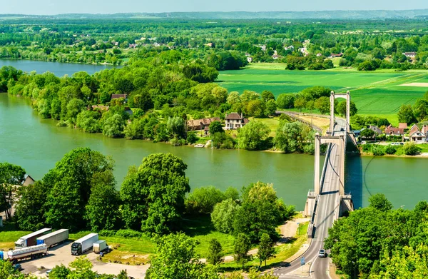 Bron över floden Seine på Les Andelys i Frankrike — Stockfoto