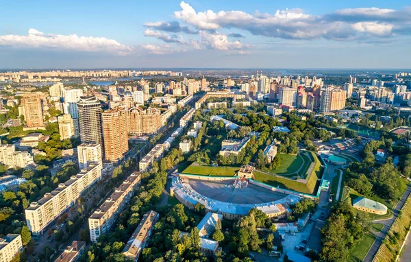 Widok z twierdzy w Kijowie na Ukrainie — Zdjęcie stockowe
