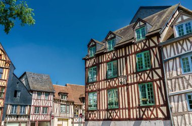 Rouen, Fransa'nın eski şehirde geleneksel yarı ahşap evleri
