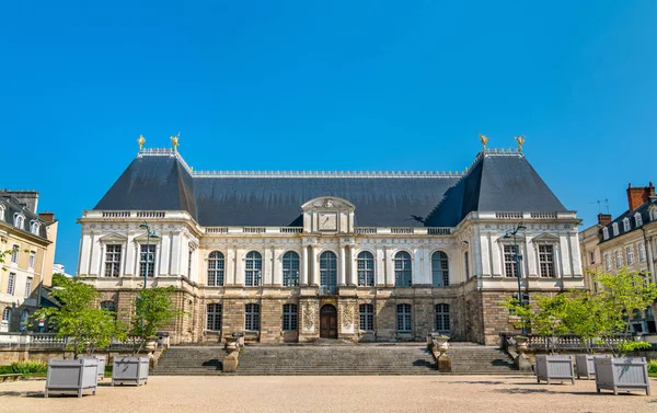 Palacio del Parlamento de Bretaña en Rennes, Francia — Foto de Stock