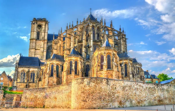 Saint Julien kathedraal van Le Mans in Frankrijk — Stockfoto