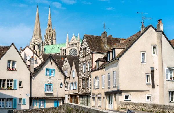 샤 르 트 르, 프랑스에 역사적인 건물 — 스톡 사진