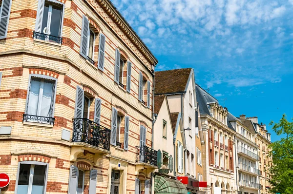 Historické budovy v Chartres, Francie — Stock fotografie