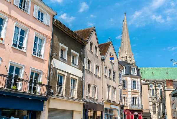 Edificios históricos en Chartres, Francia — Foto de Stock