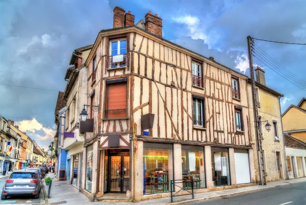 Traditionele huizen in de oude binnenstad van Provins, Frankrijk — Stockfoto