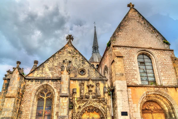 Церковь Святого Креста Провинции Всемирное Наследие Юнеско Франции — стоковое фото