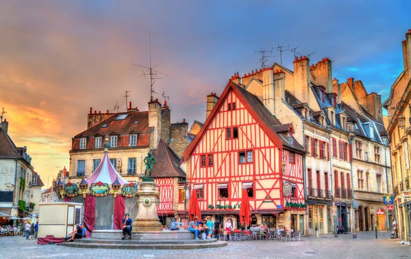 Traditional buildings in the Old Town of Dijon, France — Stock Photo, Image