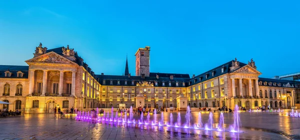 Palatset av hertigarna av Burgund i Dijon, Frankrike — Stockfoto