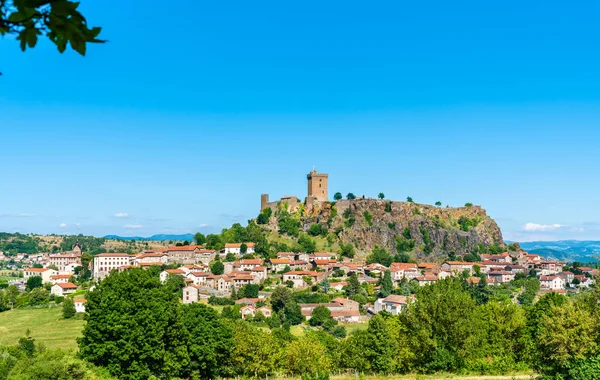Vista del pueblo de Polignac con su fortaleza. Auvernia, Francia — Foto de Stock