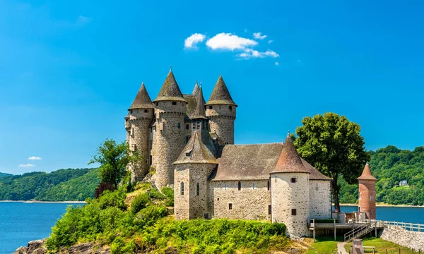 Chateau de Val, ett medeltida slott på en bank i Dordogne i Frankrike — Stockfoto