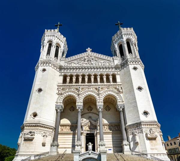 Basílica de Notre Dame de Fourviere en Lyon, Francia — Foto de Stock