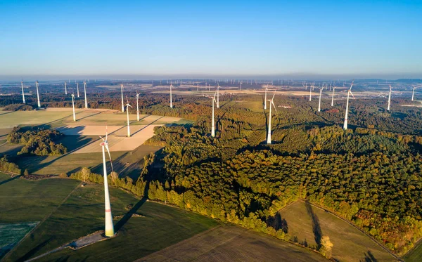 Vista aérea de un parque eólico en Alemania — Foto de Stock