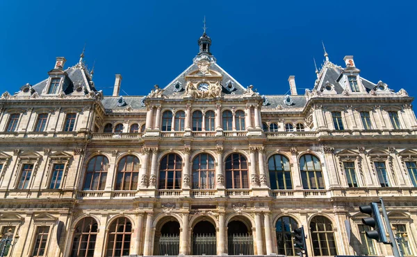 Palais de la Bourse, ett historiskt monument i Lyon, Frankrike — Stockfoto
