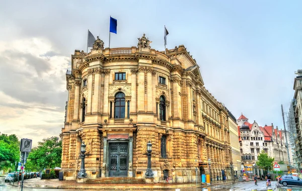 Здание в центре Лейпцига, Германия — стоковое фото