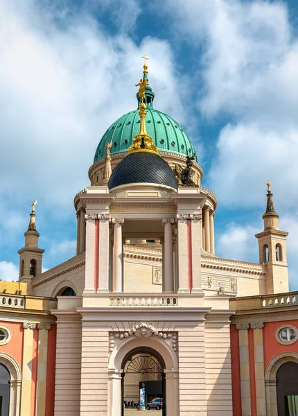 Landtag ou o parlamento de Brandemburgo em Potsdam, Alemanha — Fotografia de Stock