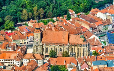 Biserica Neagra veya Siyah Kilisesi Brasov, Romanya'nın eski şehir
