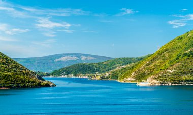 Kotor Körfezi Karadağ'görünümü