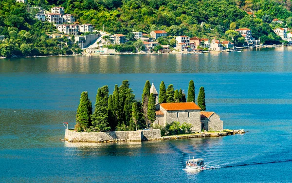 Saint George Adası Kotor Körfezi Karadağ Balkanlar Bir Benedictine Manastırı — Stok fotoğraf