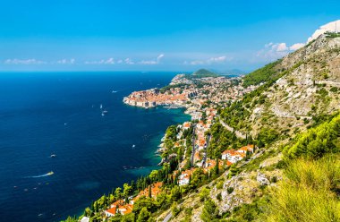 Dubrovnik Hırvatistan Adriyatik Denizi ile havadan görünümü