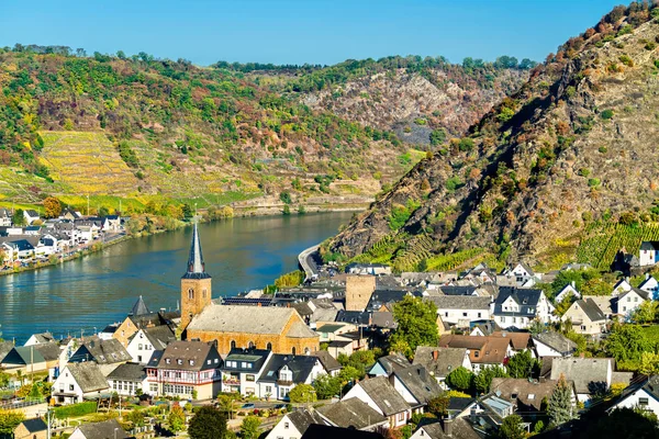 Miasta Alken na Mozeli w Niemczech, w kraju związkowym Nadrenia-Palatynat, — Zdjęcie stockowe