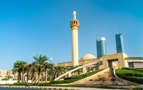 Minaret van de grote moskee van Koeweit — Stockfoto