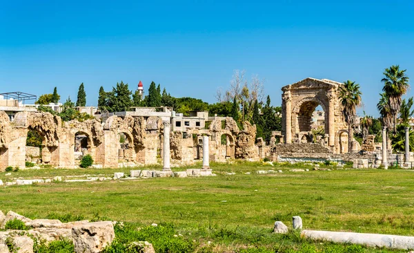 Acueducto romano en Tiro, Líbano — Foto de Stock