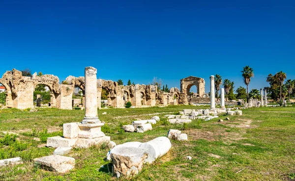 Romeins aquaduct in Tyrus, Libanon — Stockfoto