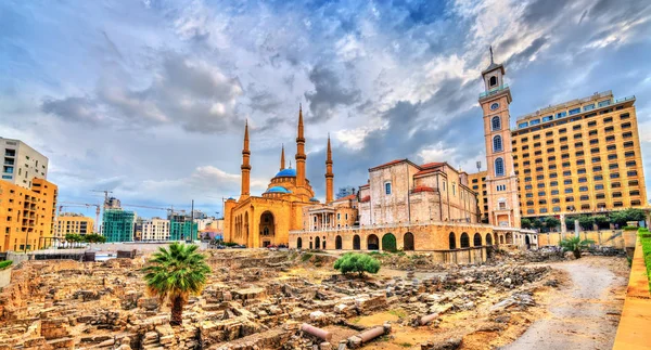 Catedral de San Jorge Maronita, la Mezquita Mohammad Al-Amin y el Jardín del Perdón en Beirut, Líbano — Foto de Stock