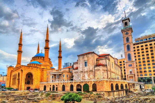 St. George maronita katedrális és a Mohammad Al-Amin mecset-Beirut, Libanon — Stock Fotó