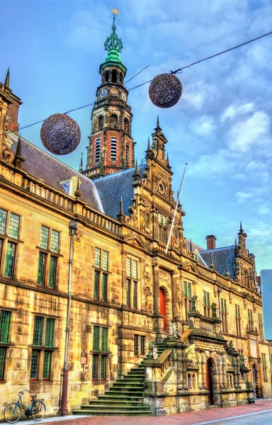 Het Stadhuis, het stadhuis van Leiden in Nederland — Stockfoto