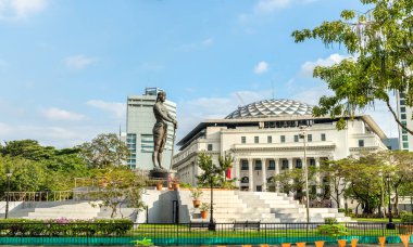 Sentinel Lapu Lapu anıt Park'ta Ali Rıza - Manila, Filipinler ve Özgürlük heykeli