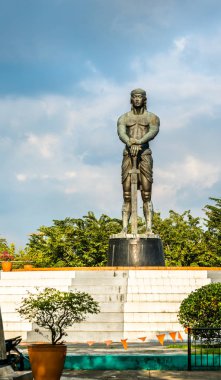 Lapu-Lapu anıt Park'ta Ali Rıza - Manila, Filipinler
