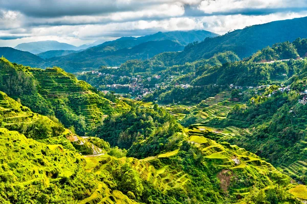Banaue Rice Terrazas - Luzón septentrional, patrimonio mundial de la UNESCO en Filipinas . — Foto de Stock