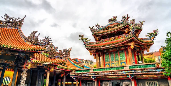 Templo Longshan en Taipei, Taiwán — Foto de Stock