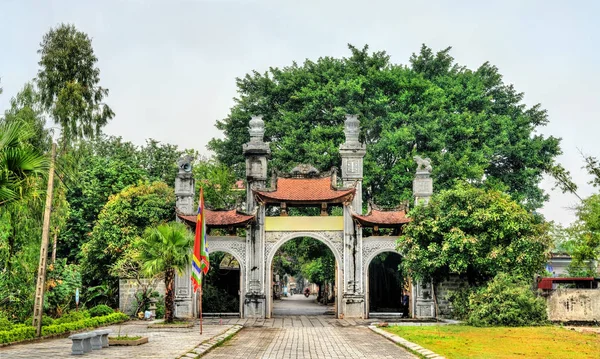 Porta de entrada para Hoa Lu, uma antiga capital do Vietnã — Fotografia de Stock