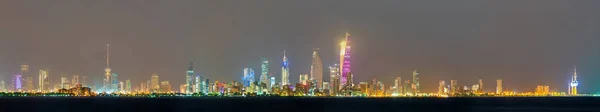 Nacht skyline van Koeweit — Stockfoto