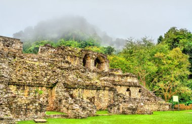 Palenque, Meksika'daki Maya Arkeolojik Alanı'ndaki Saray