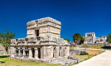 Meksika'da Tulum antik Maya kalıntıları